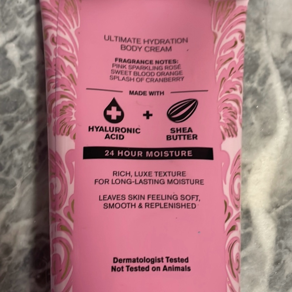 Bath and Body Works Lotion Cream Bubbly Rose - Picture 2 of 3